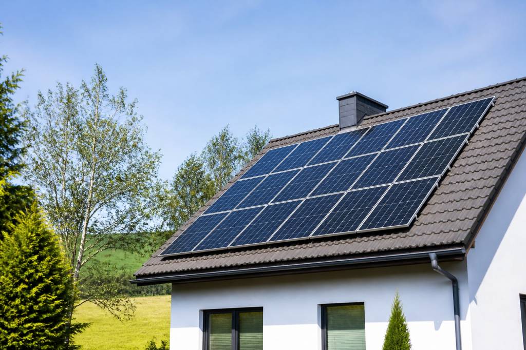 Autoconsommation panneaux photovoltaïques : fonctionnement et rentabilité