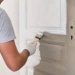 Exemple devis peinture porte : comprendre les postes et comparer les tarifs